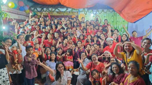 Perayaan Natal BIA dan BIR Lingkungan Dominikus De Guzman
