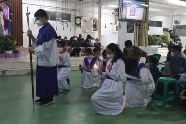 Misa Jumat Pertama di Paroki Cikarang Gereja Ibu Teresa