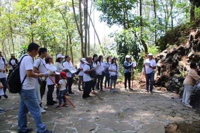 Ziarah Katekumen Paroki Cikarang 2019-2020 ke Gua Maria Sawer Rahmat – Cisantana, Kuningan