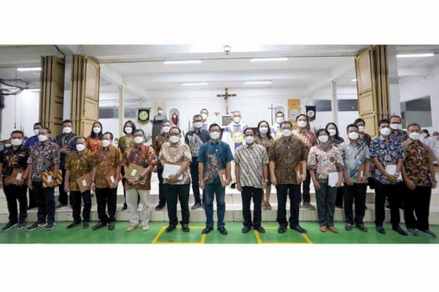 Upacara Pelantikan Dewan Paroki Harian Paroki Cikarang Gereja Ibu Teresa - Periode 2022-2025