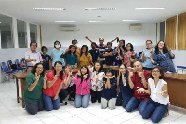 Persiapan Penerimaan Sakramen Komuni Pertama dan Krisma bagi Anak Berkebutuhan Khusus dan Umat Berkebutuhan Khusus